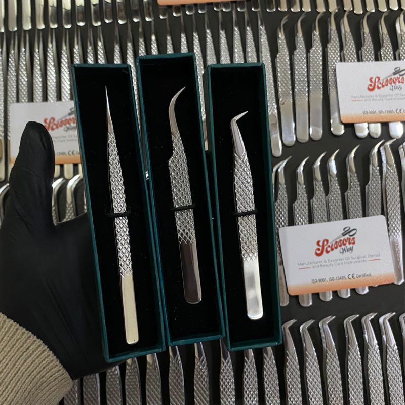 OEM Private Label Eyelash Tweezers Manufacturer